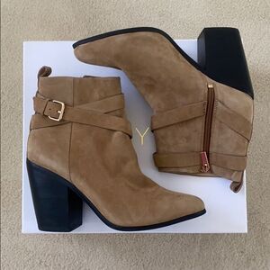 NIB Raye Erin Suede Heeled Booties